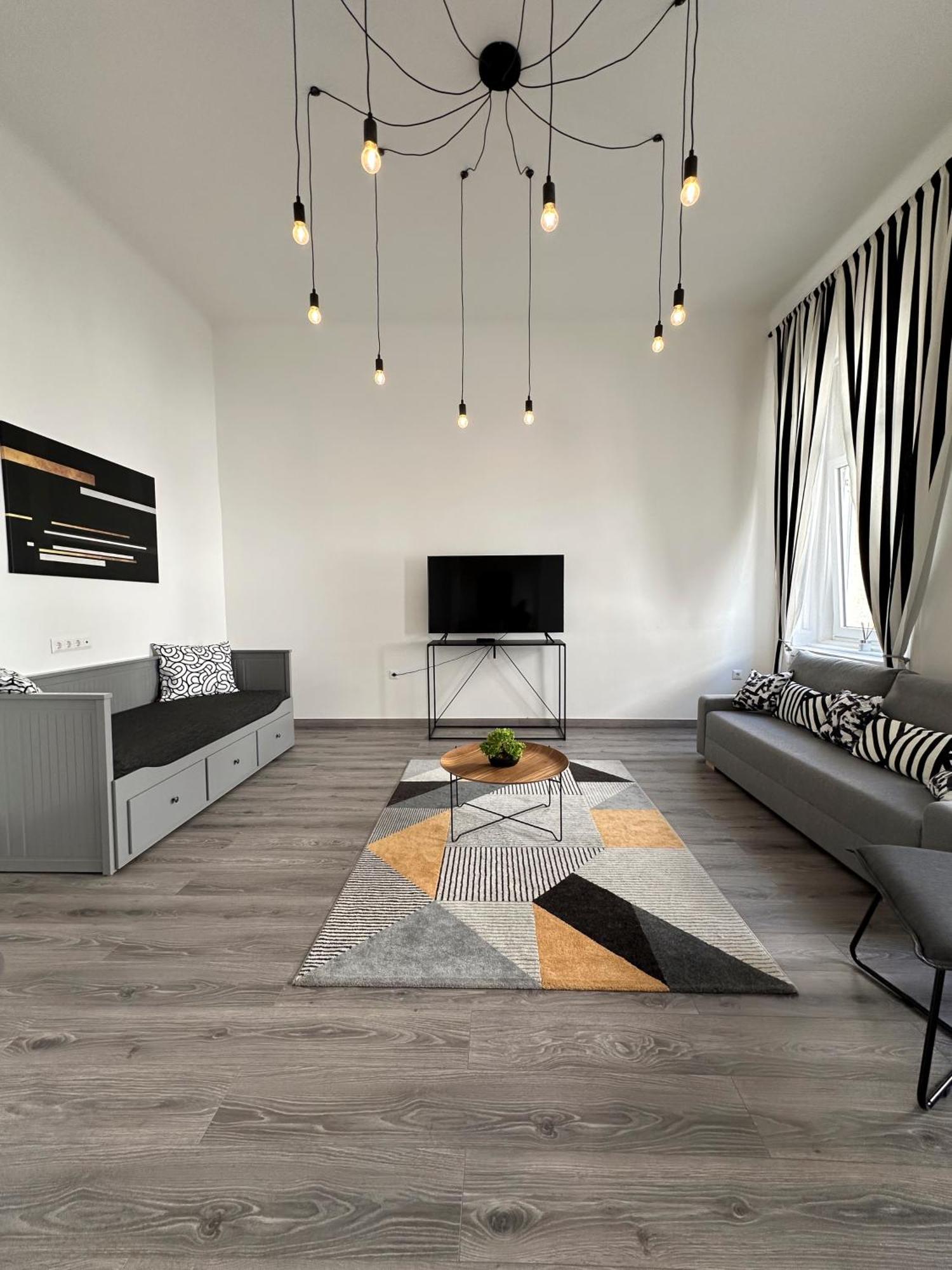 R&R Central Apartment Budapest Kültér fotó